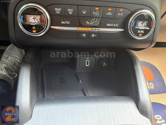 AKOTO FORD 2.ELDEN 2020 FORD FOCUS TİTANİUM 35.000KM'DE