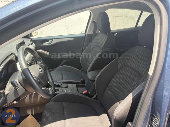AKOTO FORD 2.ELDEN 2020 FORD FOCUS TİTANİUM 35.000KM'DE