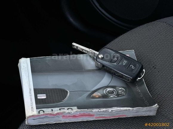 MAKYAJLI OTOMATİK 2011 MODEL HATASIZA YAKIN SEAT LEON