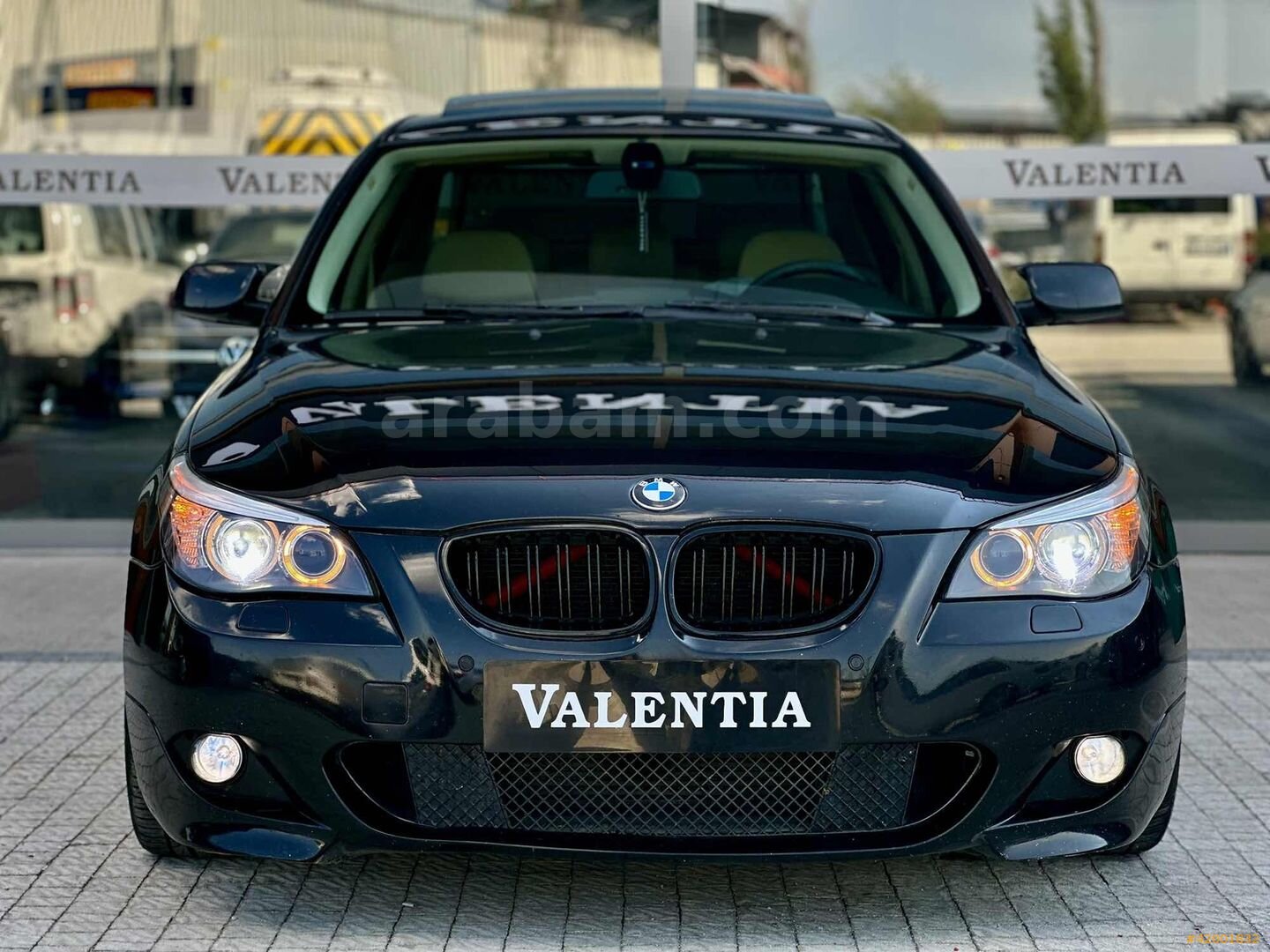 Galeriden BMW 5 Serisi 530d Standart 2005 Model Ankara 383.000 km Siyah 2
