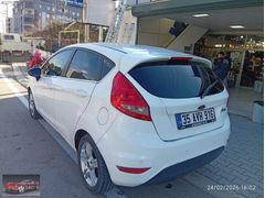 1.25 SADECE BENZİNLİ BAKIMLI DÜZGÜN 2011 MODEL MY FİESTA