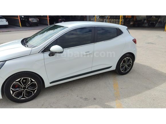 Sahibinden Renault Clio 1.0 SCe Joy 2020 Model