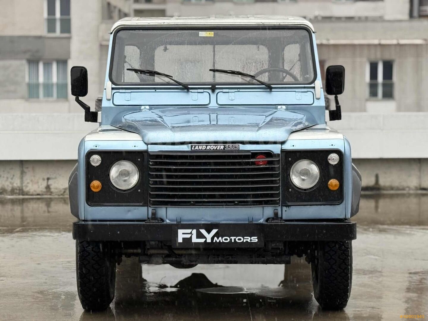 Galeriden Land Rover Defender 110 2.5 D 1993 Model İstanbul 99.000 km Mavi 2