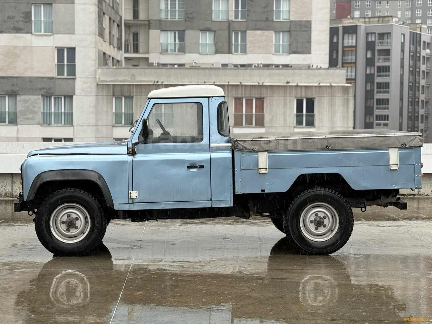 Galeriden Land Rover Defender 110 2.5 D 1993 Model İstanbul 99.000 km Mavi 6