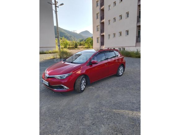 Sahibinden Toyota Auris 1.6 Premium 2016 Model
