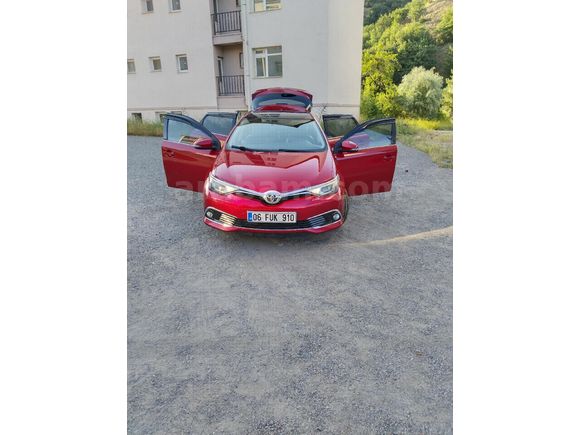 Sahibinden Toyota Auris 1.6 Premium 2016 Model
