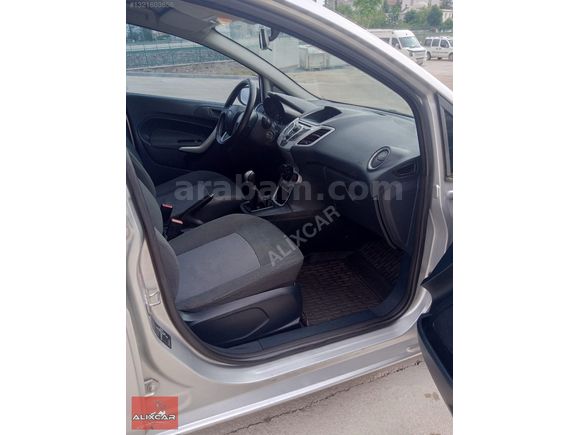 2012 MODEL FIESTA DEGİŞENSİZ 1 PARÇA BOYALI 160.000 KM' DE