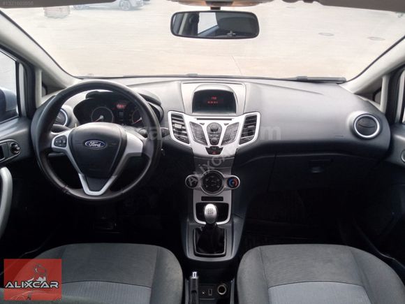 2012 MODEL FIESTA DEGİŞENSİZ 1 PARÇA BOYALI 160.000 KM' DE