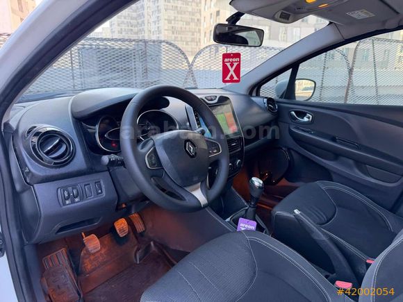 FLY 2016 RENAULT CLİO 1.5 DCİ K.KARTINA TAKSİT İMKANI