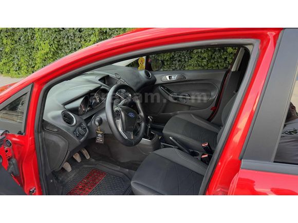 ESER'den 2014 MODEL FORD FİESTA