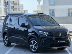 FLY 2023 PEUGEOT RİFTER GT CAM TAVAN OTOMATİK KREDİ İMKANI