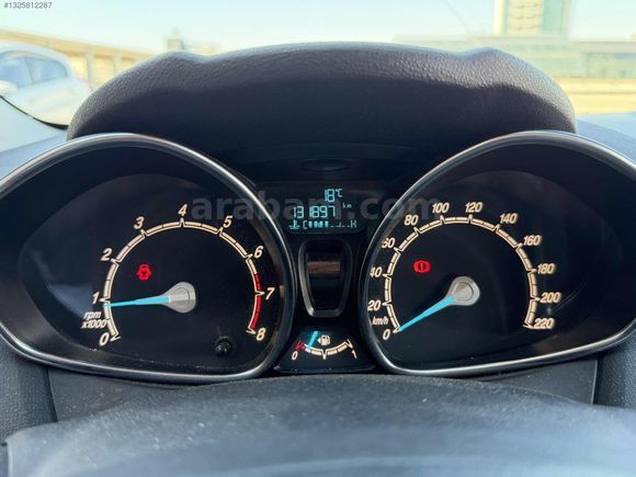 GÜLDEN AUTO - KIRMIZI ' 2016 ' 132BİN KM ' HATASIZ BOYASIZ