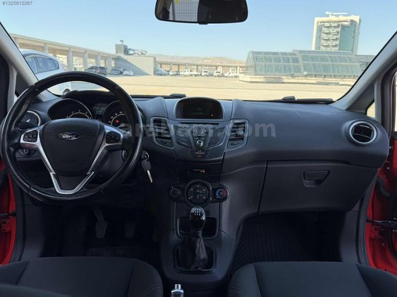 GÜLDEN AUTO - KIRMIZI ' 2016 ' 132BİN KM ' HATASIZ BOYASIZ