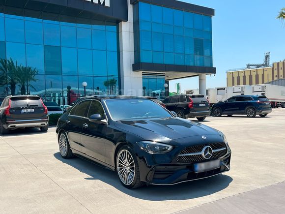 EKREMDEN 2022 MODEL MERCEDES C 200 AMG 4 MATİC