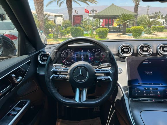 EKREMDEN 2022 MODEL MERCEDES C 200 AMG 4 MATİC