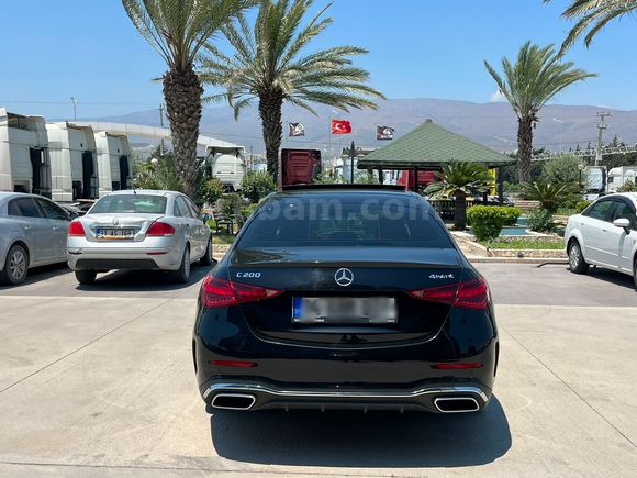 EKREMDEN 2022 MODEL MERCEDES C 200 AMG 4 MATİC