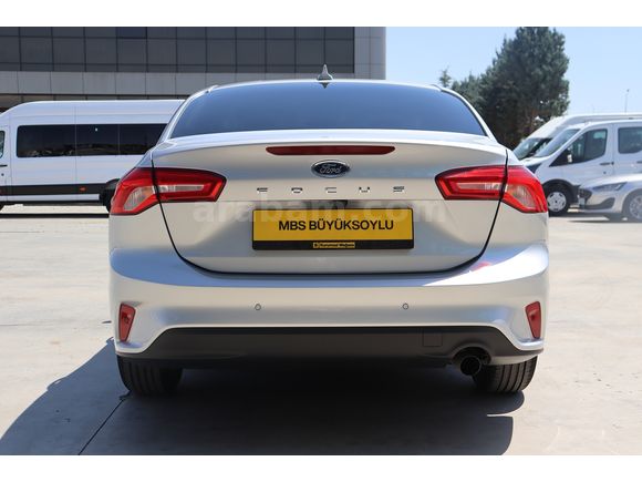 MBS BÜYÜKSOYLU'DAN 2025 FORD FOCUS 1.5 ECOBLUE TITANIUM STİL