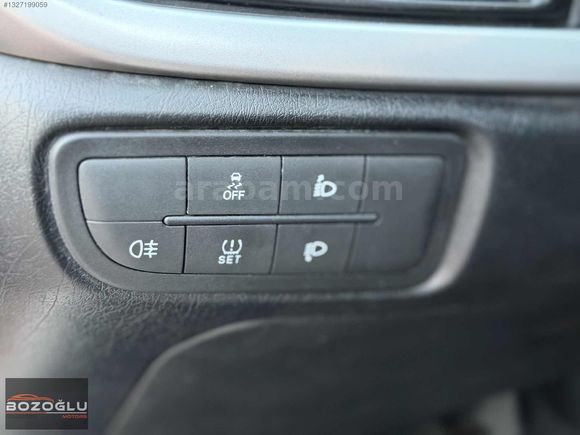 BOZOĞLU'DAN / 2019 EGEA 1.6 EASY PLUS HIZ SABİTLEME START-STOP