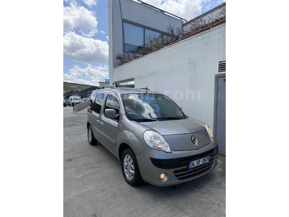 Sahibinden Renault Kangoo Multix 1.5 dCi Extreme 2012 Model 
