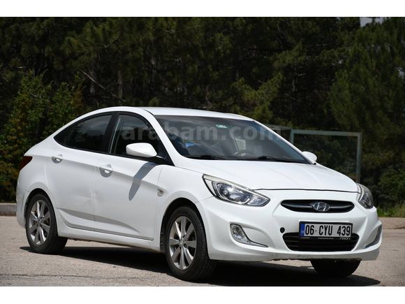 Sahibinden Hyundai Accent Blue 1.4 D-CVVT Mode Plus 2015 Model 