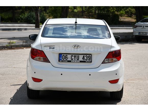 Sahibinden Hyundai Accent Blue 1.4 D-CVVT Mode Plus 2015 Model 