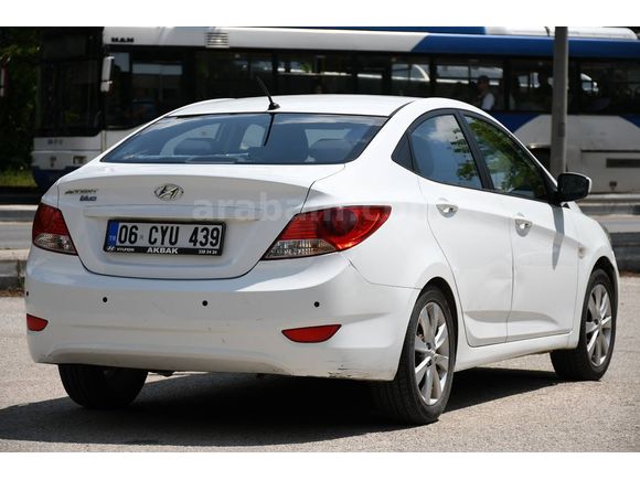 Sahibinden Hyundai Accent Blue 1.4 D-CVVT Mode Plus 2015 Model 