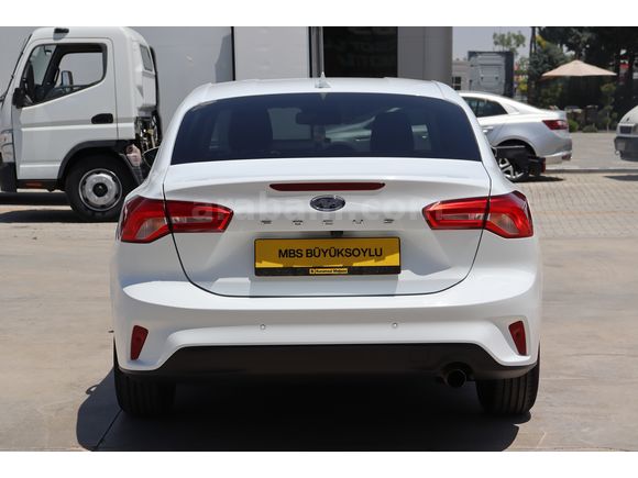 MBS BÜYÜKSOYLU'DAN 2025 FORD FOCUS 1.5 ECOBLUE TITANIUM STİL
