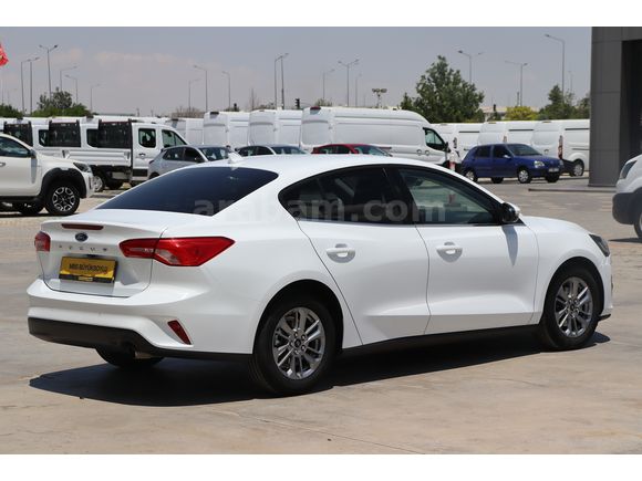 MBS BÜYÜKSOYLU'DAN 2025 FORD FOCUS 1.5 ECOBLUE TITANIUM STİL