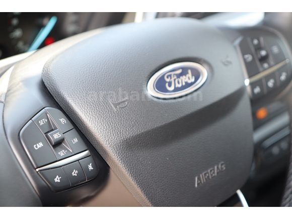 MBS BÜYÜKSOYLU'DAN 2025 FORD FOCUS 1.5 ECOBLUE TITANIUM STİL