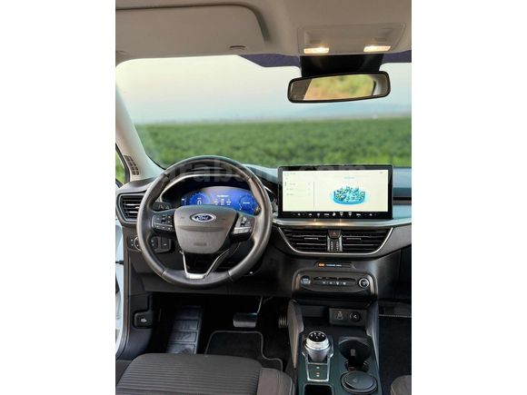 FORD FOCUS 2023 TİTANYUM X FULL PAKET DİZEL OTOMATİK
