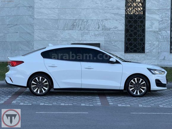 2023 24 ÇIKIŞ FOCUS 1.5 ECOBLUE TİTANİUM X 81KM %20 FTR