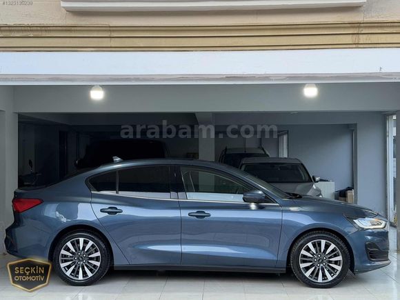 2023 FOCUS 1.5 ECOBLUE TİTANİUM X HAYALET 82.000 KM SERVİS BAKIM