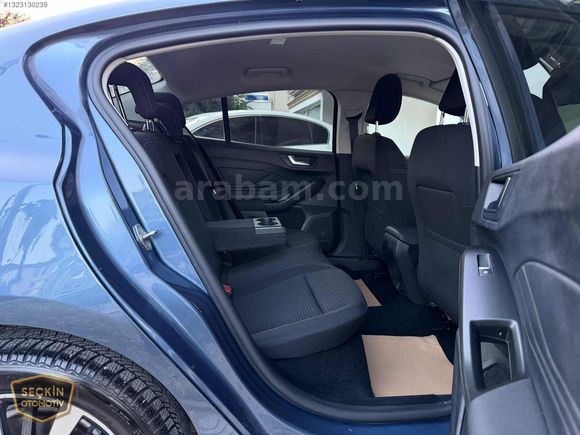 2023 FOCUS 1.5 ECOBLUE TİTANİUM X HAYALET 82.000 KM SERVİS BAKIM