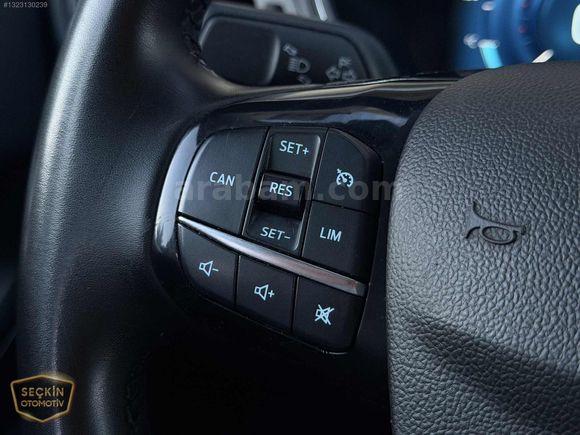 2023 FOCUS 1.5 ECOBLUE TİTANİUM X HAYALET 82.000 KM SERVİS BAKIM