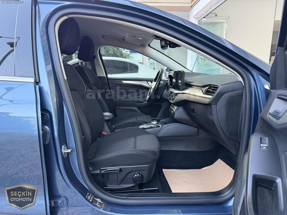 2023 FOCUS 1.5 ECOBLUE TİTANİUM X HAYALET 82.000 KM SERVİS BAKIM