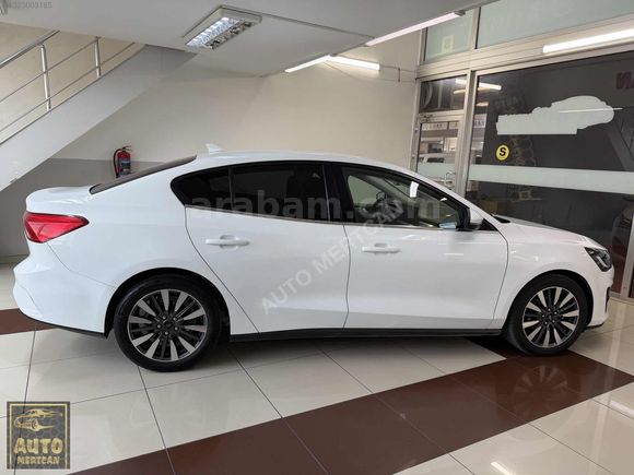 2023 MODEL 1.5 ECOBLUE TİTANİUM X KM 78 BİNDE ORJİNAL