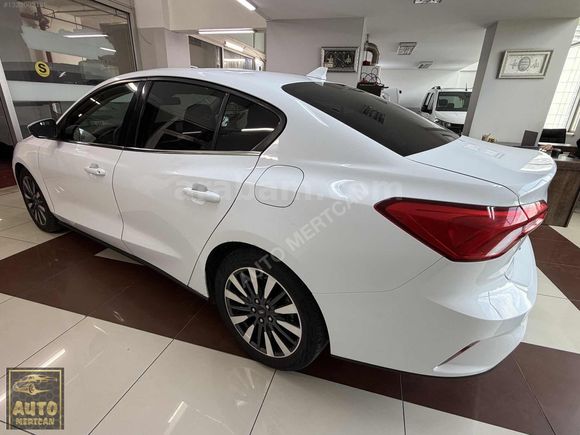 2023 MODEL 1.5 ECOBLUE TİTANİUM X KM 78 BİNDE ORJİNAL