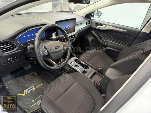 2023 MODEL 1.5 ECOBLUE TİTANİUM X KM 78 BİNDE ORJİNAL