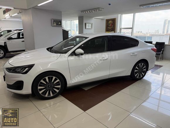 2023 MODEL 1.5 ECOBLUE TİTANİUM X KM 78 BİNDE ORJİNAL