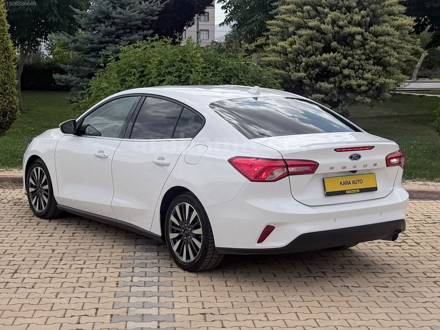 Galeriden Ford Focus 1.5 EcoBlue Titanium X 2024 Model Konya 100.000 km Beyaz 6