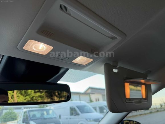 2023 FORD FOCUS 1.5 TDCİ TİTANİUM X TABLET+HAYALET+NAV.