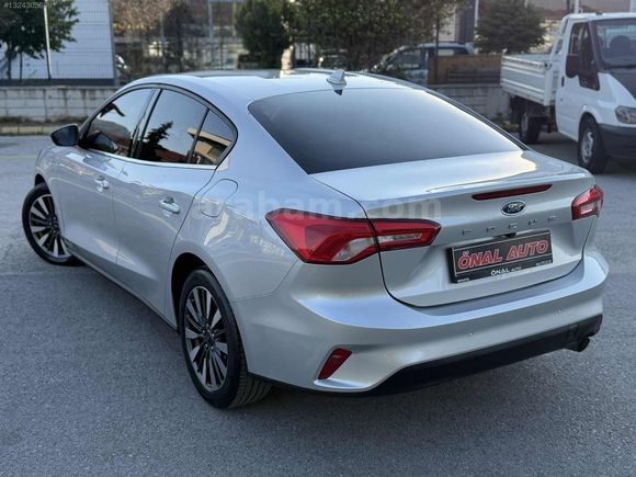 2023 FORD FOCUS 1.5 TDCİ TİTANİUM X TABLET+HAYALET+NAV.