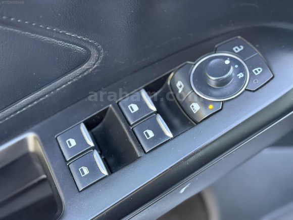 2023 FORD FOCUS 1.5 TDCİ TİTANİUM X TABLET+HAYALET+NAV.