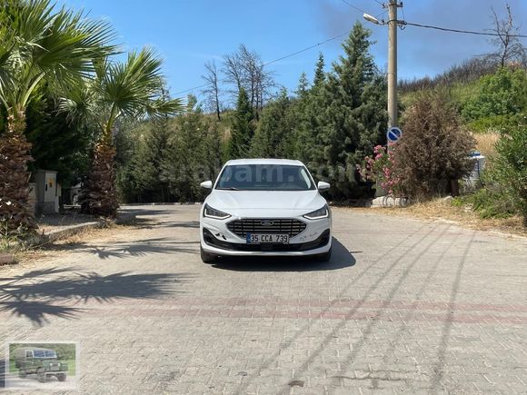 2023 FORD FOCUS 1.5 ECOBLUE TİTANIUM X OTOMATİK 56.000 KM 0 HATA
