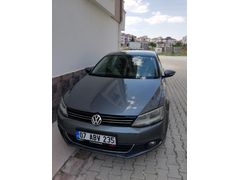 Öğretmenden Volkswagen Jetta 1.6 TDi Comfortline 2012 Model  267.700 km Füme