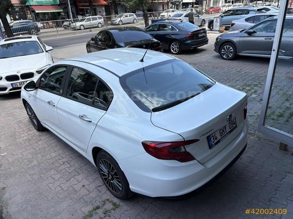 25000 km.de,yüzde 20 kdv faturalı,değişensiz
