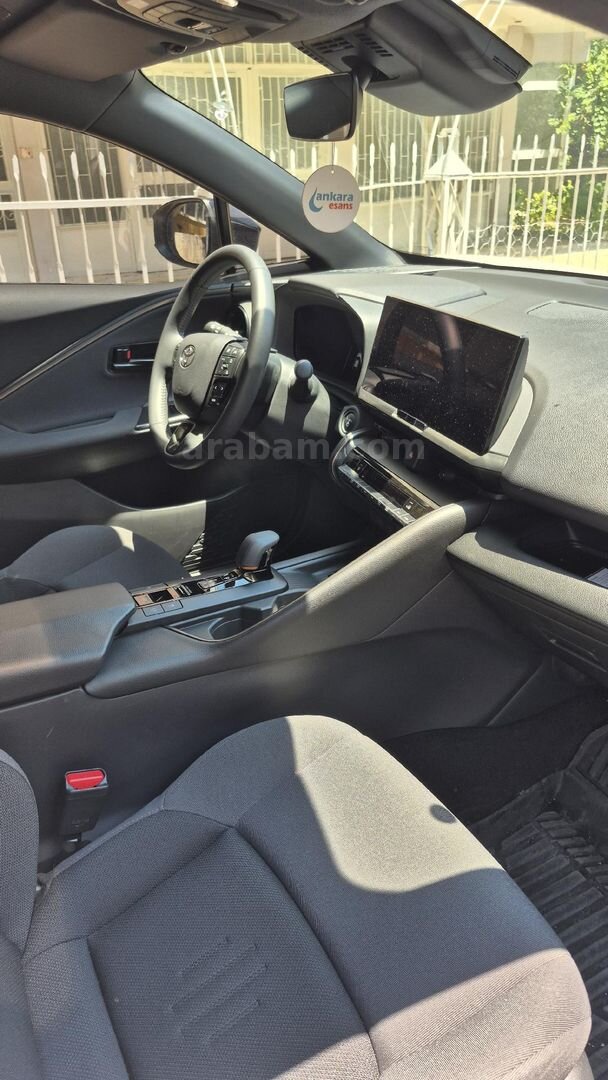 Sahibinden Toyota C-HR 1.8 Hybrid Passion 2024 Model 7