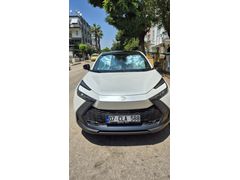Sahibinden Toyota C-HR 1.8 Hybrid Passion 2024 Model