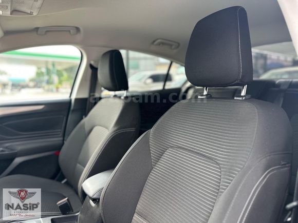 *NASİP'TEN 2024 FORD FOCUS 1.5 TÍTANÍUM X ~ KIŞ PAKET ~ HATASIZ
