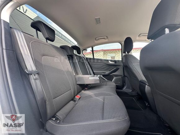 *NASİP'TEN 2024 FORD FOCUS 1.5 TÍTANÍUM X ~ KIŞ PAKET ~ HATASIZ